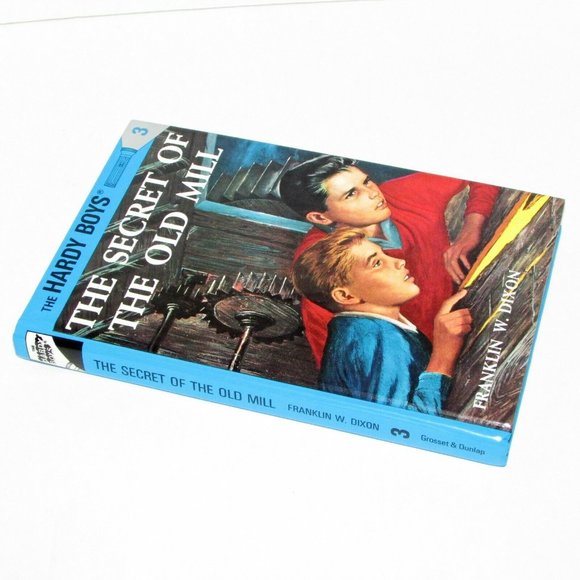 Vintage HARDY BOYS The Secret of the Old Mill 1995 Used Book - Picture 4 of 9